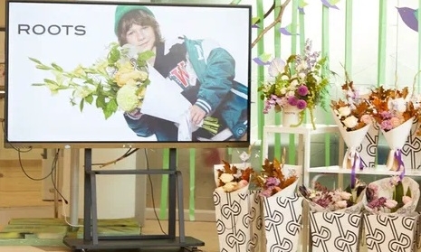 День учителя: благодарность в цветах от ROOTS Flowers