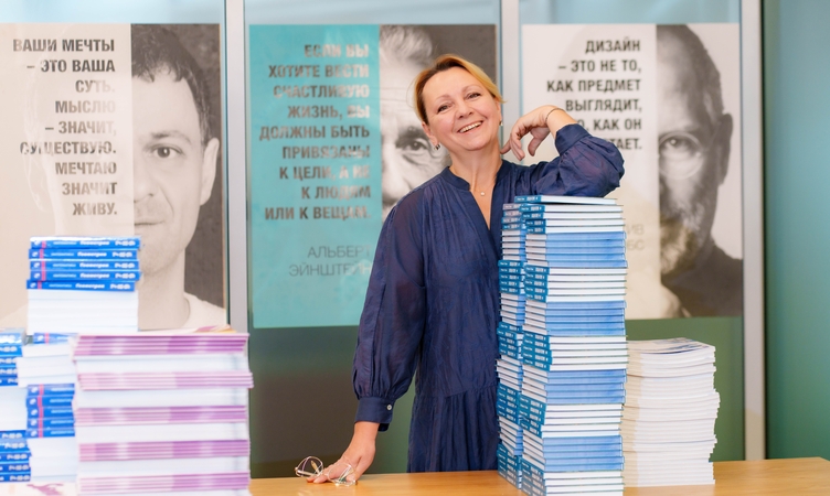 «Каждый новый учебный год — как полёт в космос»: Оксана Демьяненко о том, как Гимназия Сколково отвечает на вызовы нового времени