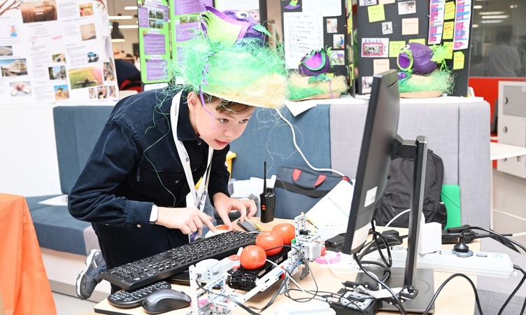 «Успех — это когда тобой гордятся»: история Артёма Никитина