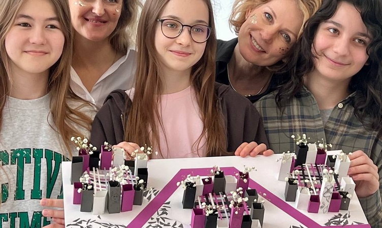 Учим фантазию работать с ограничениями. Об итогах проекта Москомархитектуры «Открываю город» в гимназии Сколково